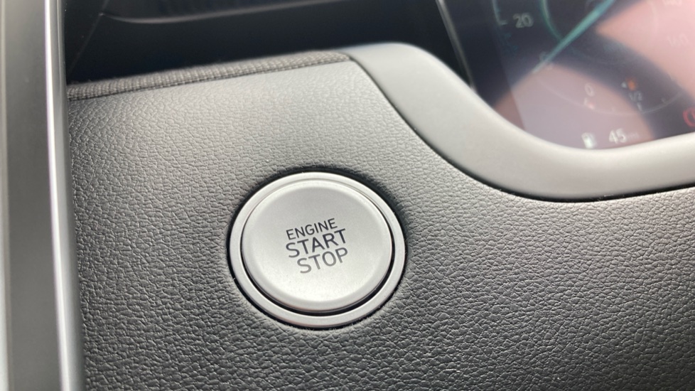 Hyundai TUCSON 1.6 TGDi Hybrid 230 Premium 5dr 2WD Auto Hybrid Estate - Image 29