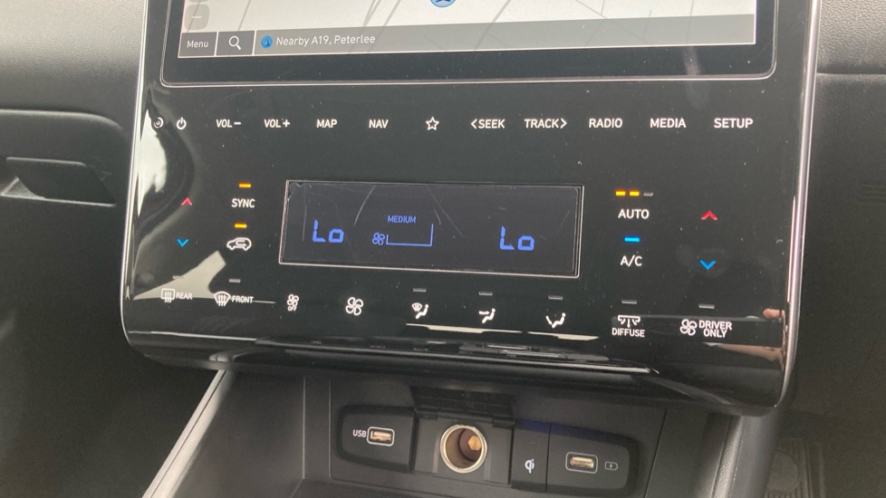 Hyundai TUCSON 1.6 TGDi Hybrid 230 Premium 5dr 2WD Auto Hybrid Estate - Image 33