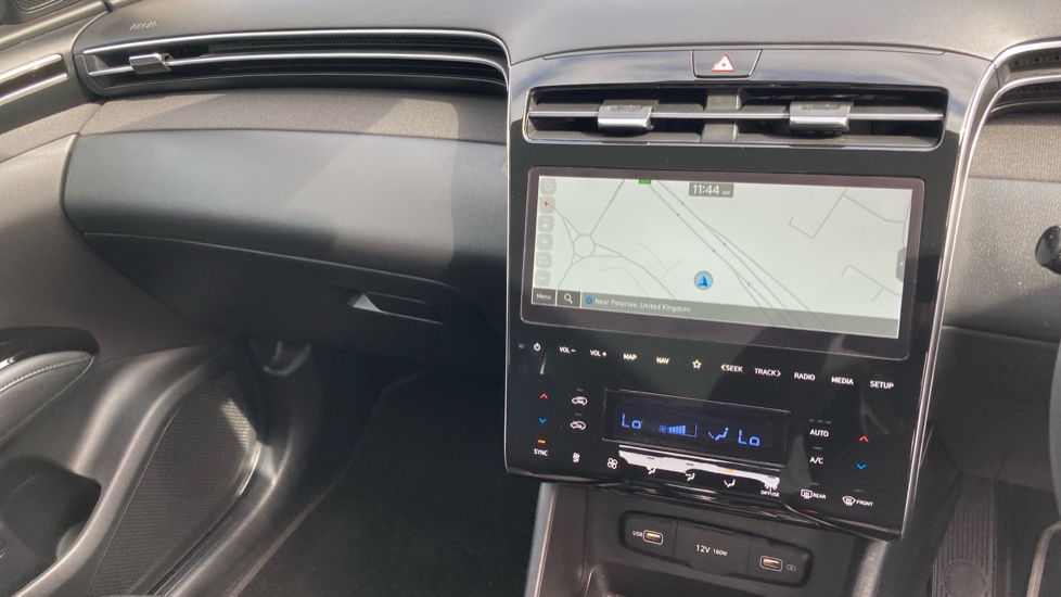 Hyundai TUCSON 1.6 TGDi SE Connect 5dr 2WD Petrol Estate - Image 14