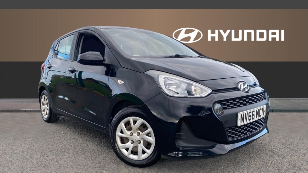 Hyundai i10 1.0 SE 5dr Petrol Hatchback - Image 1
