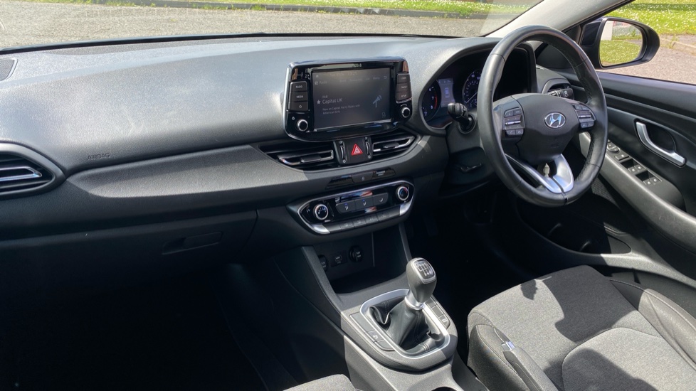 Hyundai i30 1.0T GDi SE Connect 5dr Petrol Hatchback - Image 9