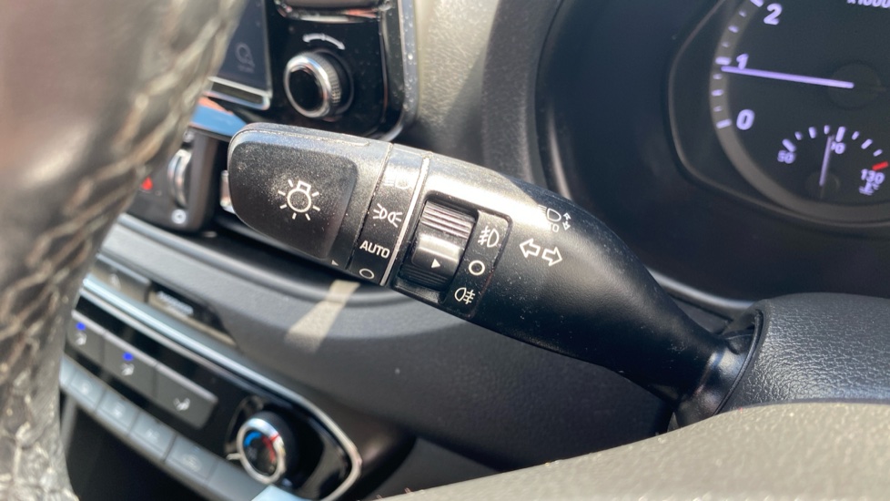 Hyundai i30 1.0T GDi SE Connect 5dr Petrol Hatchback - Image 26