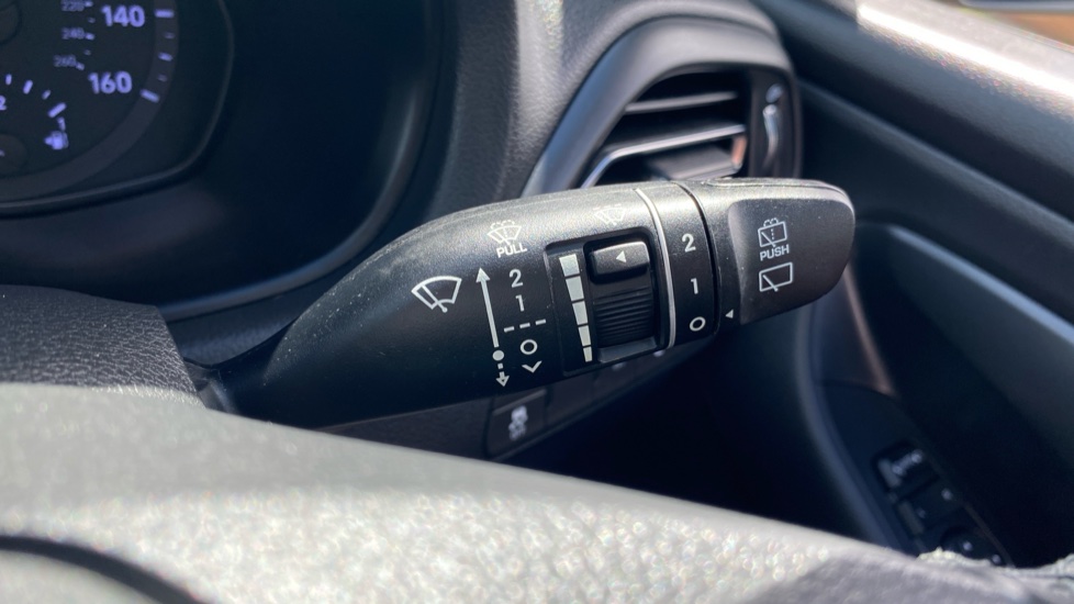 Hyundai i30 1.0T GDi SE Connect 5dr Petrol Hatchback - Image 27