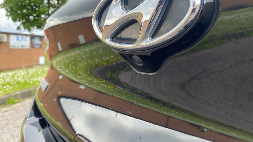 Hyundai i30 1.0T GDi SE Connect 5dr Petrol Hatchback - Image 39