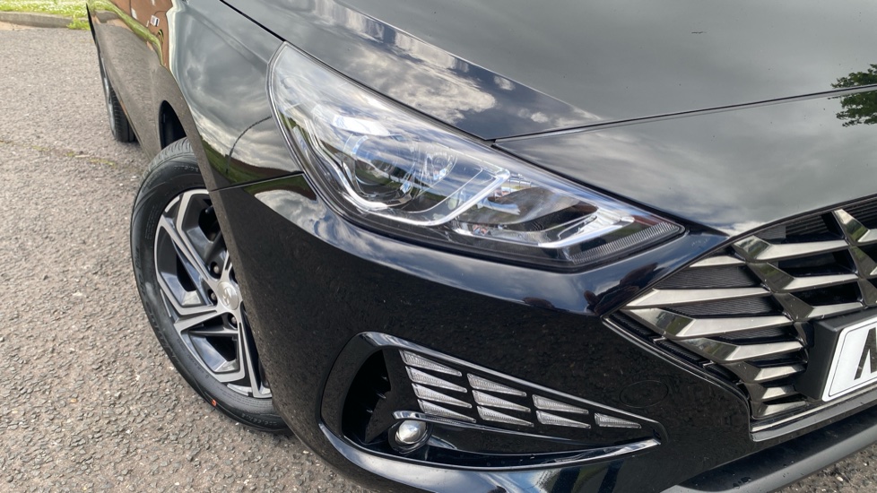 Hyundai i30 1.0T GDi SE Connect 5dr Petrol Hatchback - Image 43