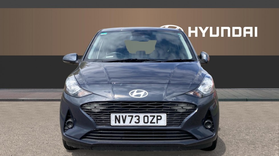 Hyundai i10 1.0 Advance 5dr Petrol Hatchback - Image 3