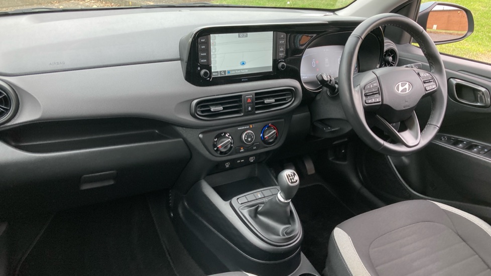 Hyundai i10 1.0 [63] Advance 5dr [Nav] Petrol Hatchback - Image 9