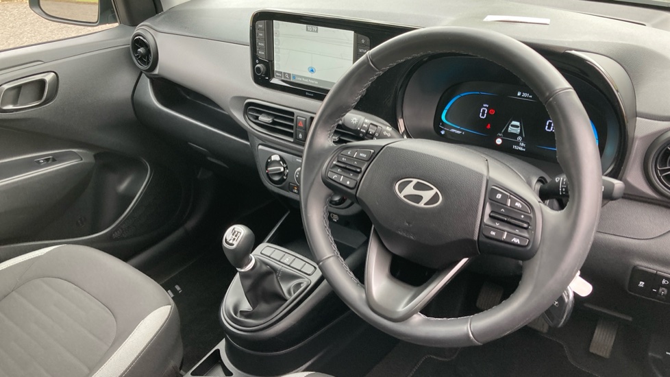 Hyundai i10 1.0 [63] Advance 5dr [Nav] Petrol Hatchback - Image 11