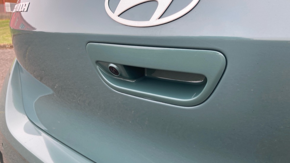 Hyundai i10 1.0 [63] Advance 5dr [Nav] Petrol Hatchback - Image 22