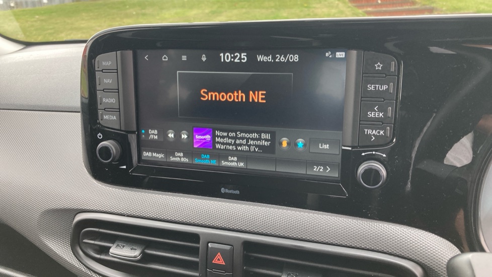 Hyundai i10 1.0 [63] Advance 5dr [Nav] Petrol Hatchback - Image 40