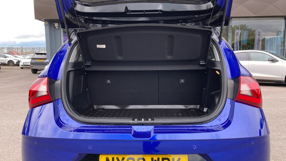 Hyundai i20 1.0T GDi 48V MHD SE Connect 5dr Petrol Hatchback - Image 4