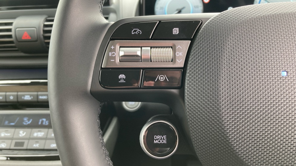 Hyundai INSTER 85kW 02 49kWh 5dr Auto Electric Hatchback - Image 23