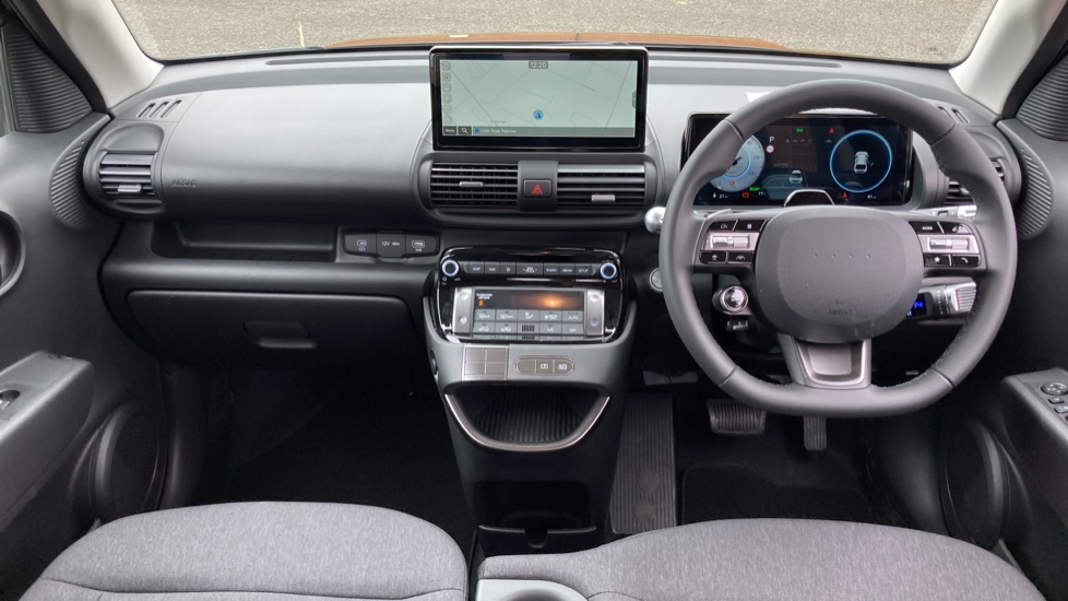 Hyundai INSTER 71kW 01 42kWh 5dr Auto Electric Hatchback - Image 10