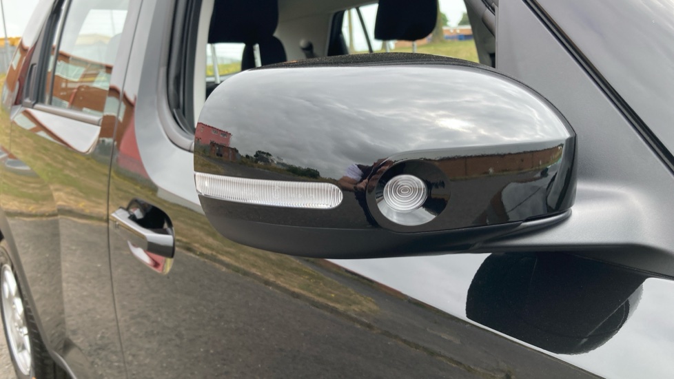 Hyundai INSTER 71kW 01 42kWh 5dr Auto Electric Hatchback - Image 21