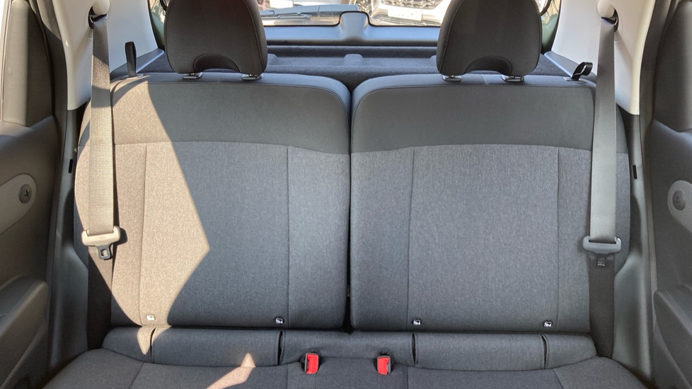 Hyundai INSTER 85kW 01 49kWh 5dr Auto Electric Hatchback - Image 15