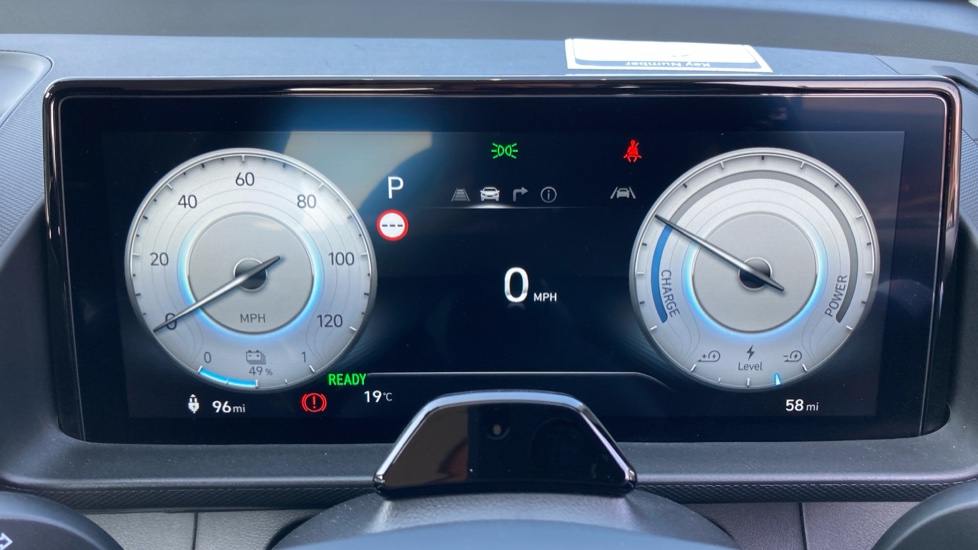 Hyundai INSTER 85kW 01 49kWh 5dr Auto Electric Hatchback - Image 18