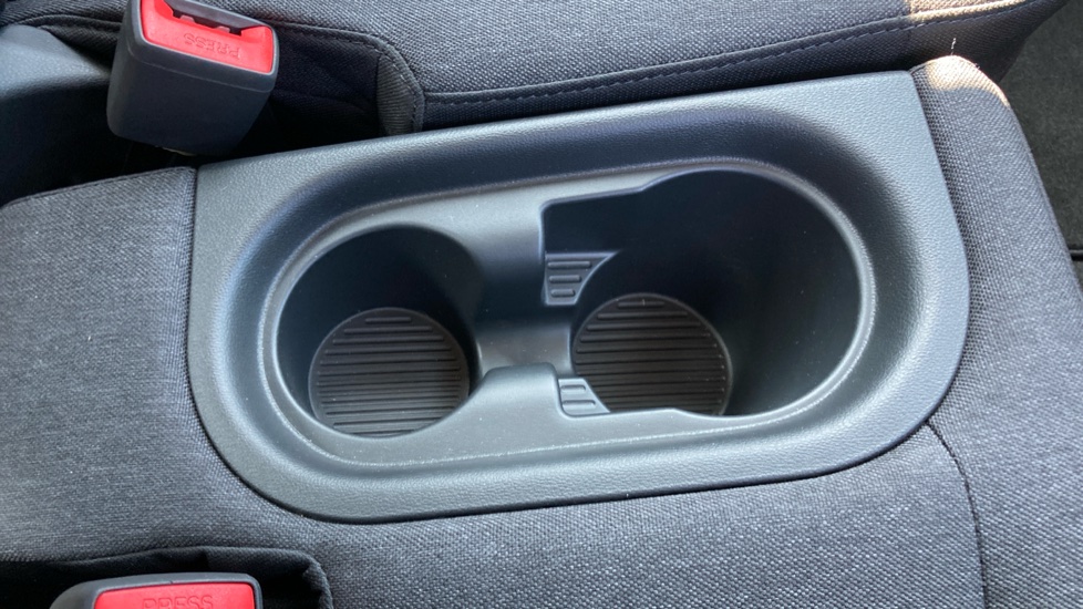 Hyundai INSTER 85kW 01 49kWh 5dr Auto Electric Hatchback - Image 32