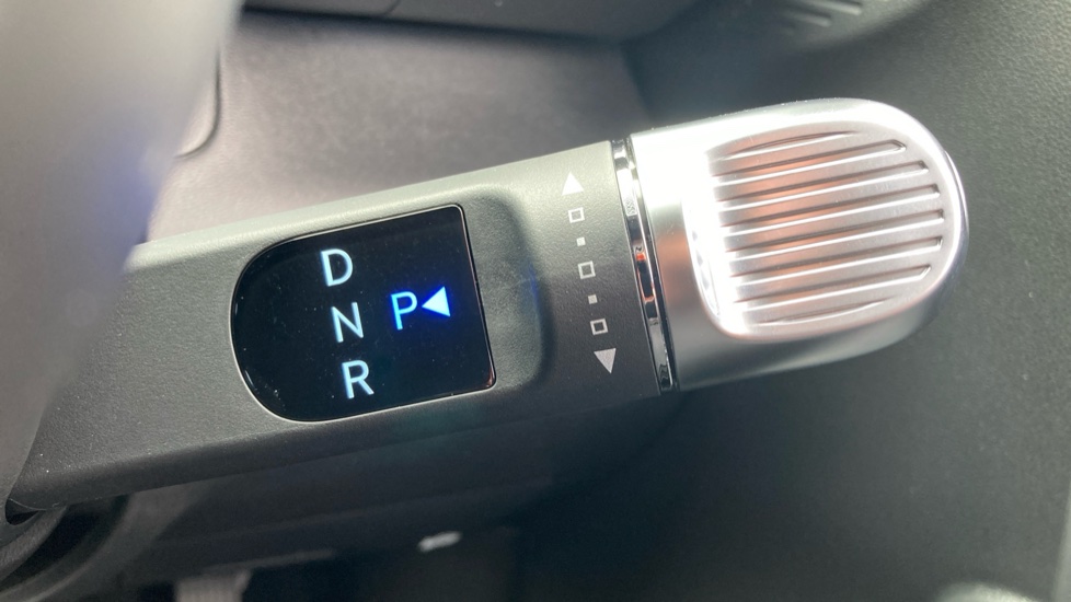 Hyundai INSTER 85kW 01 49kWh 5dr Auto Electric Hatchback - Image 31