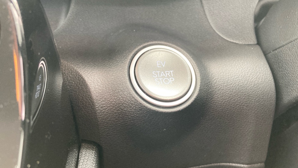Hyundai INSTER 85kW 01 49kWh 5dr Auto Electric Hatchback - Image 36