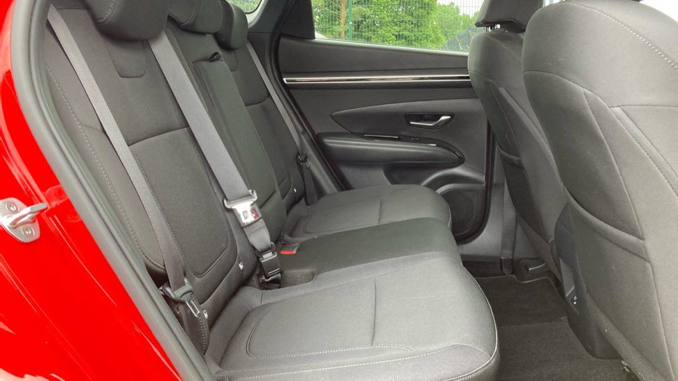 Hyundai TUCSON 1.6 TGDi SE Connect 5dr 2WD Petrol Estate - Image 16