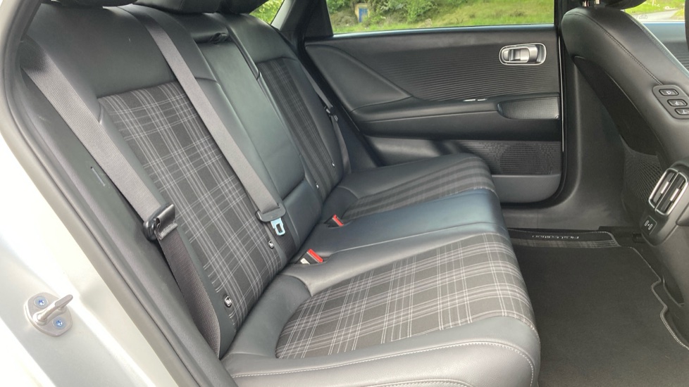 Hyundai IONIQ 6 239kW First Edition 77kWh 4dr AWD Auto Electric Saloon - Image 16