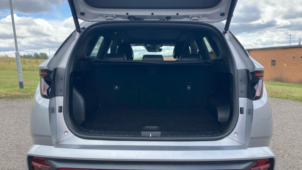 Hyundai TUCSON 1.6 TGDi N Line S 5dr 2WD Petrol Estate - Image 4