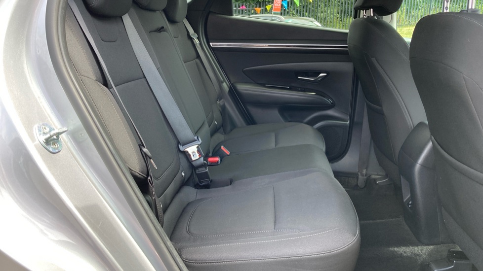 Hyundai TUCSON 1.6 TGDi SE Connect 5dr 2WD Petrol Estate - Image 16