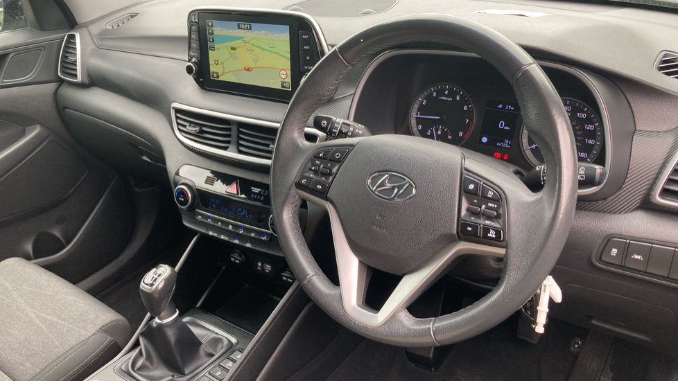 Hyundai TUCSON 1.6 GDi SE Nav 5dr 2WD Petrol Estate - Image 11