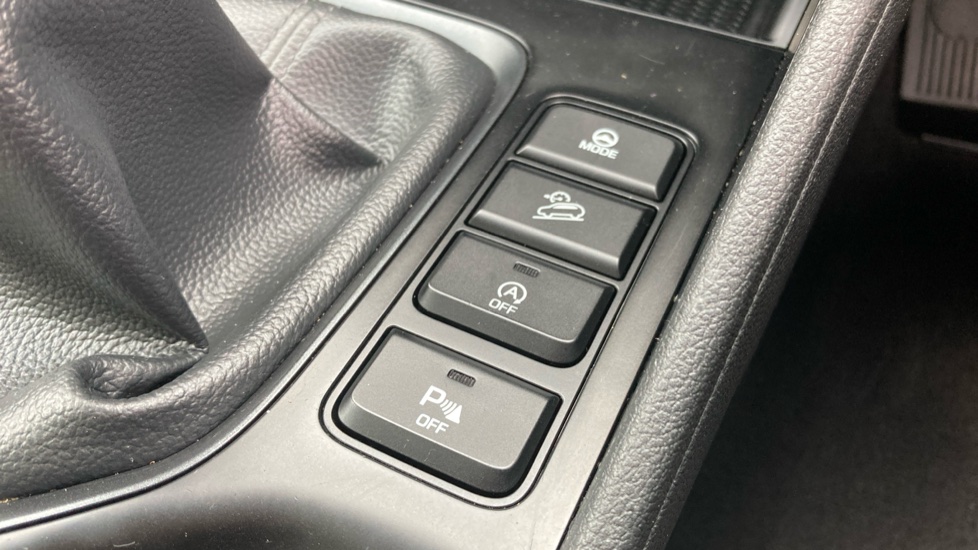 Hyundai TUCSON 1.6 GDi SE Nav 5dr 2WD Petrol Estate - Image 31