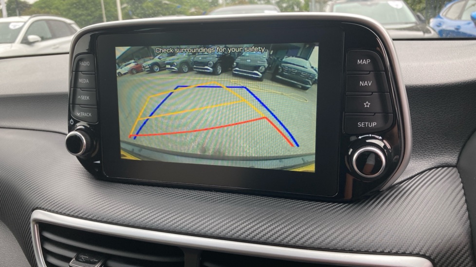 Hyundai TUCSON 1.6 GDi SE Nav 5dr 2WD Petrol Estate - Image 39