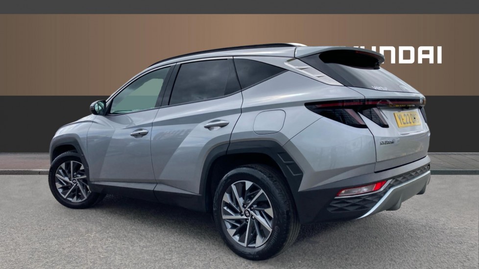 Hyundai TUCSON 1.6 TGDi Premium 5dr 2WD Petrol Estate - Image 2