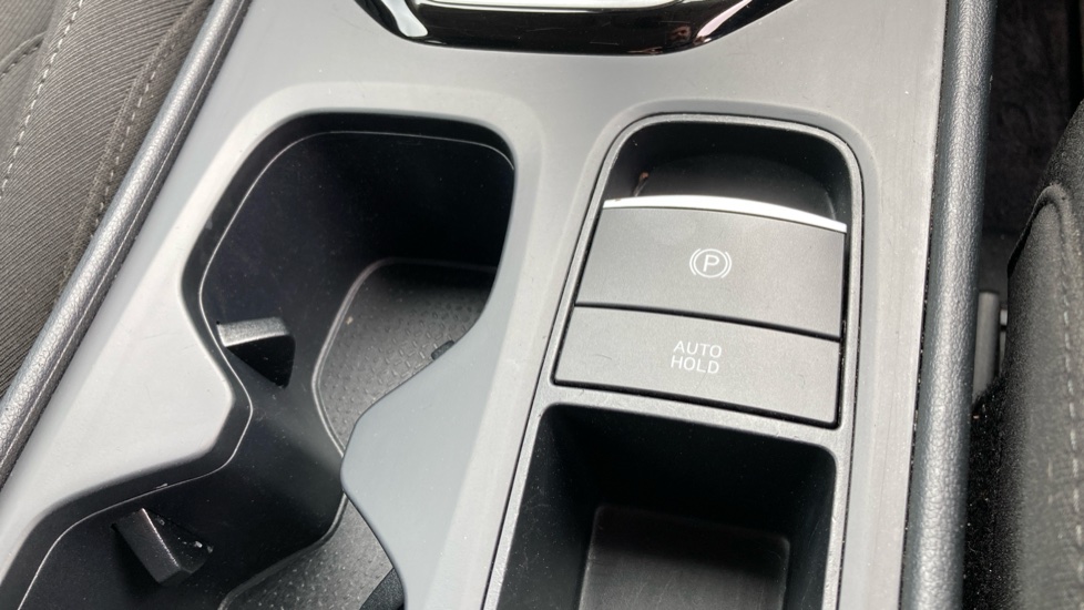 Hyundai TUCSON 1.6 TGDi Premium 5dr 2WD Petrol Estate - Image 36