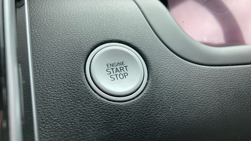 Hyundai TUCSON 1.6 TGDi Premium 5dr 2WD Petrol Estate - Image 39