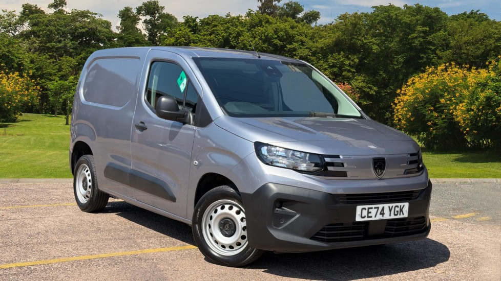 Peugeot Partner Standard Diesel 1.5 BlueHDi 100 Professional Van - Image 1