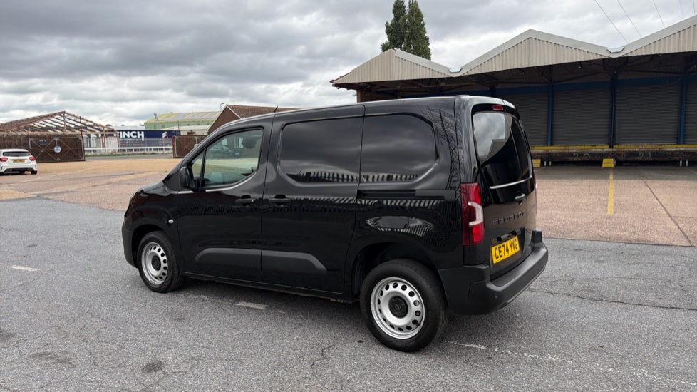 Peugeot Partner Standard Diesel 1.5 BlueHDi 100 Professional Van - Image 43