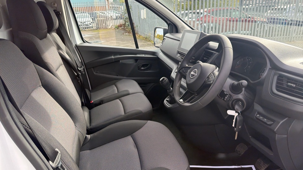 Nissan Primastar 30 L1 Diesel 2.0 dCi 110ps H1 Acenta Van - Image 6