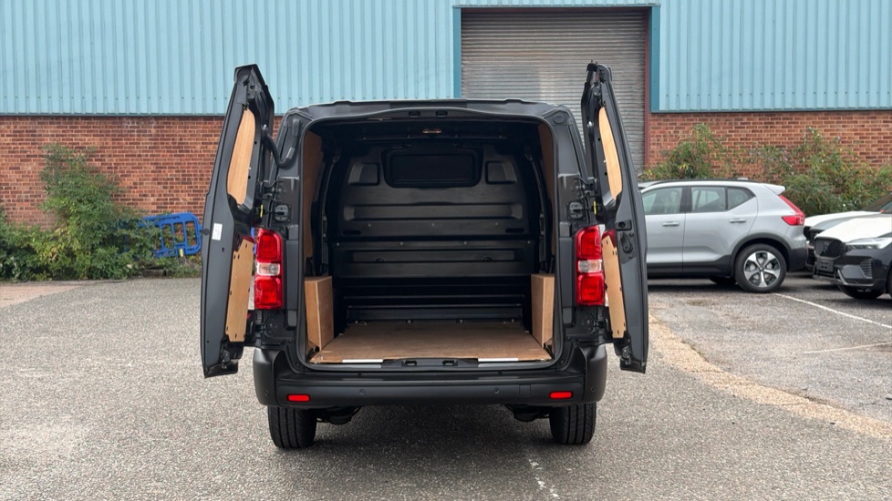 Vauxhall Vivaro L2 Diesel 2.0 Turbo D 145 Prime H1 Van Auto - Image 3