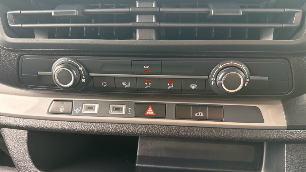Vauxhall Vivaro L2 Diesel 2.0 Turbo D 145 Prime H1 Van Auto - Image 21