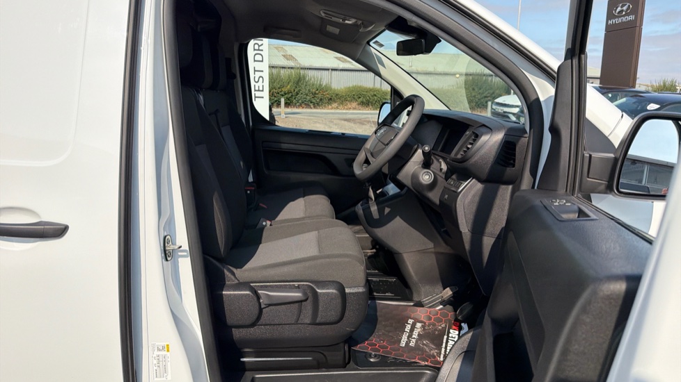 Toyota Proace L2 Diesel 2.0D 145 Icon Van - Image 6