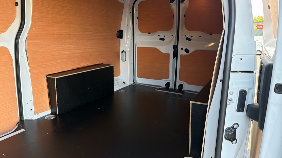 Toyota Proace L2 Diesel 2.0D 145 Icon Van - Image 14