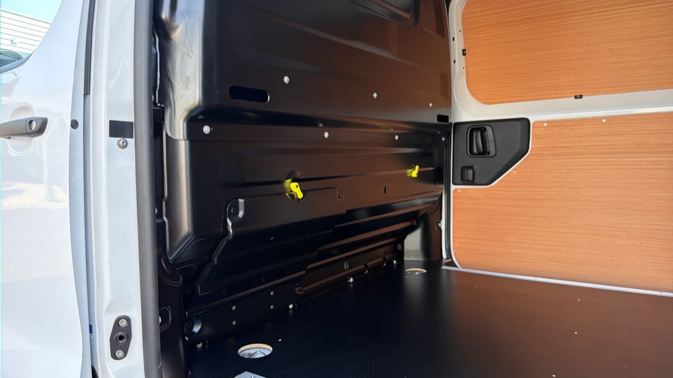 Toyota Proace L2 Diesel 2.0D 145 Icon Van - Image 18