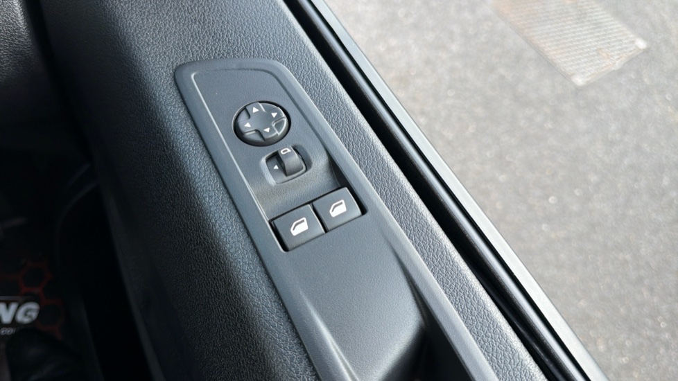 Toyota Proace L2 Diesel 2.0D 145 Icon Van - Image 31