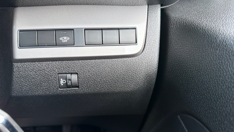Toyota Proace L2 Diesel 2.0D 145 Icon Van - Image 32