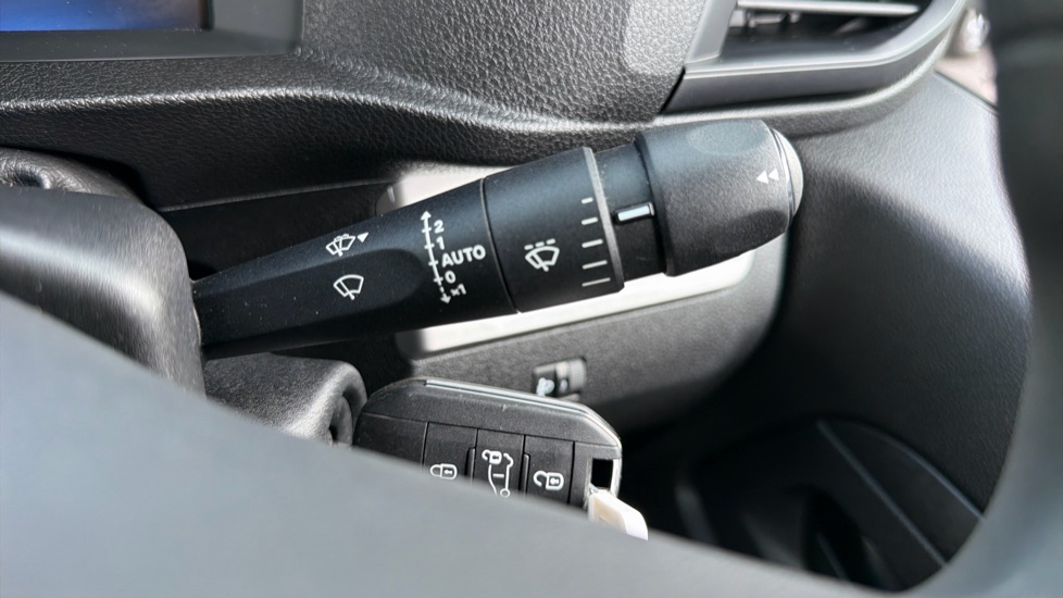 Toyota Proace L2 Diesel 2.0D 145 Icon Van - Image 35