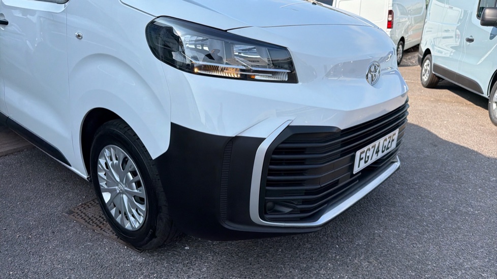 Toyota Proace L2 Diesel 2.0D 145 Icon Van - Image 38