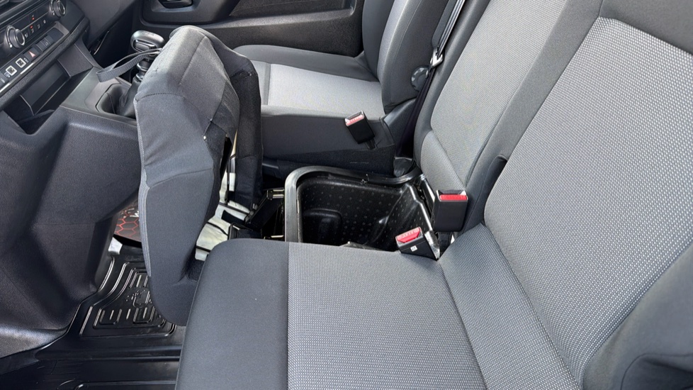 Toyota Proace L2 Diesel 2.0D 145 Icon Van - Image 43