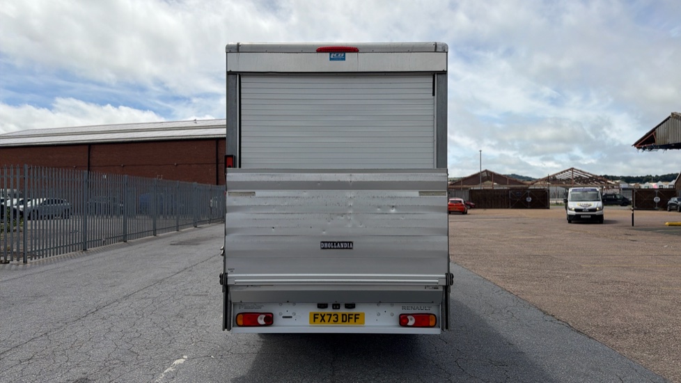 Renault Master Lwb Diesel Fwd LL35 ENERGYdCi 145 Business Luton Box Van [20m3] - Image 3