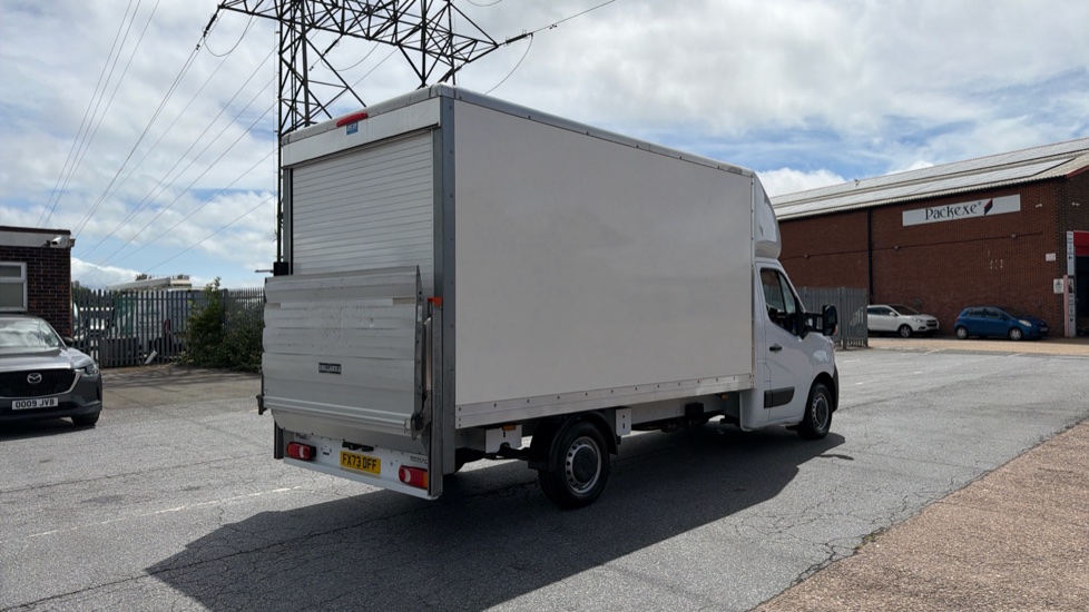 Renault Master Lwb Diesel Fwd LL35 ENERGYdCi 145 Business Luton Box Van [20m3] - Image 10