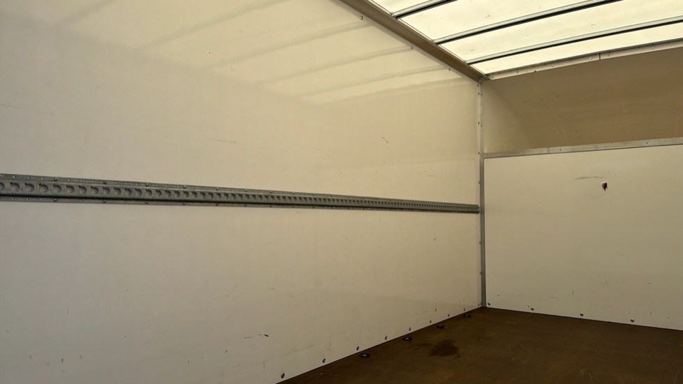 Renault Master Lwb Diesel Fwd LL35 ENERGYdCi 145 Business Luton Box Van [20m3] - Image 14