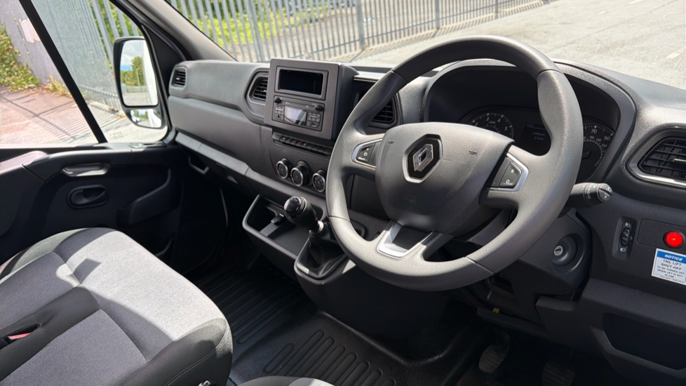 Renault Master Lwb Diesel Fwd LL35 ENERGYdCi 145 Business Luton Box Van [20m3] - Image 16